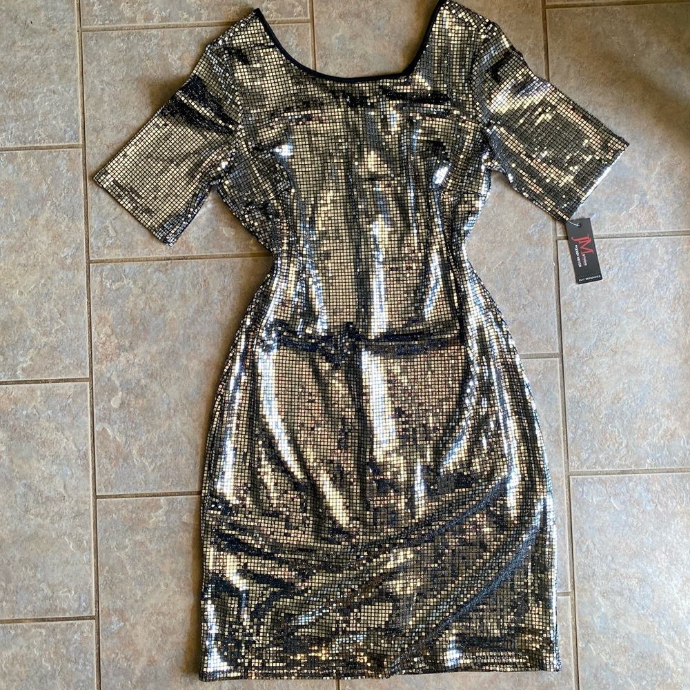 M.STUDIO Shimmering Silver Sequin Mini Dress